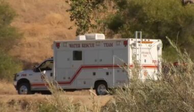 Man dies after canoe overturns, drowns in the San Joaquin River, officials say