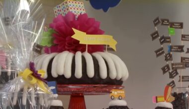 Nothing Bundt Cakes opens new location in Merced
