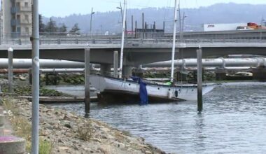 Oakland could soon face fines for illegally docked boats in estuary that are impacting youth summer camps, leaking oil into water