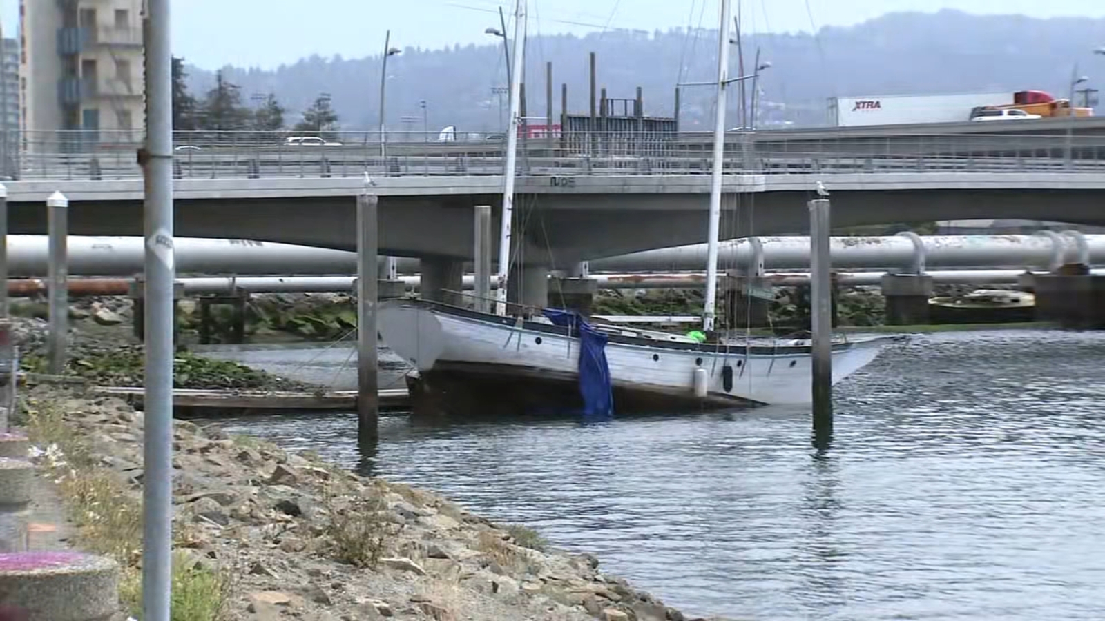 Oakland could soon face fines for illegally docked boats in estuary that are impacting youth summer camps, leaking oil into water