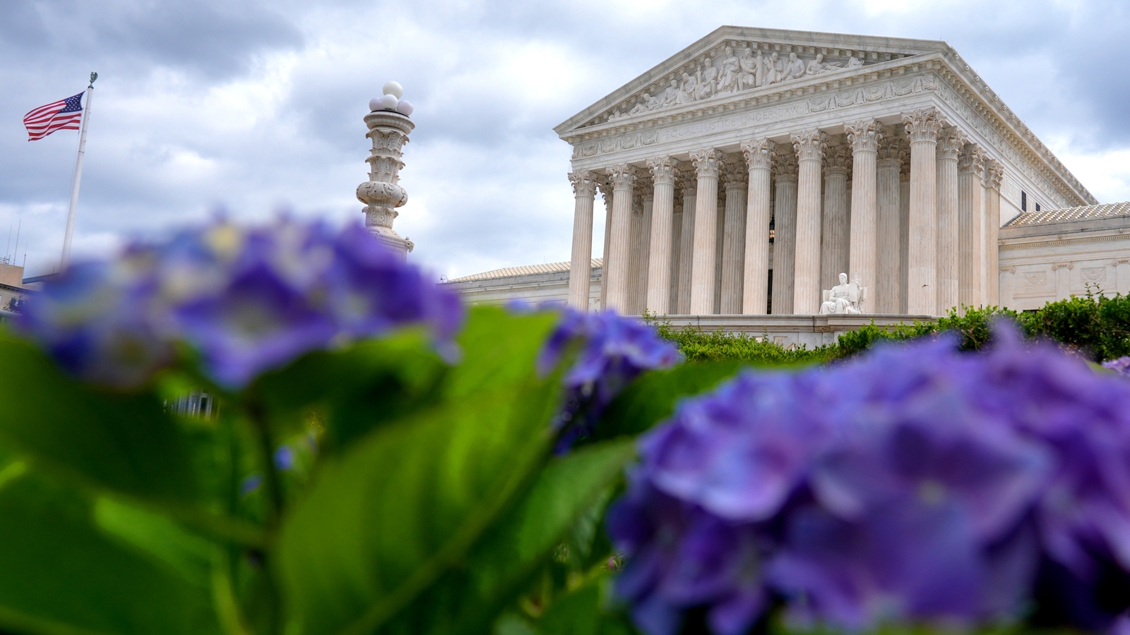 Supreme Court allows counting of late-arriving mail-in ballots