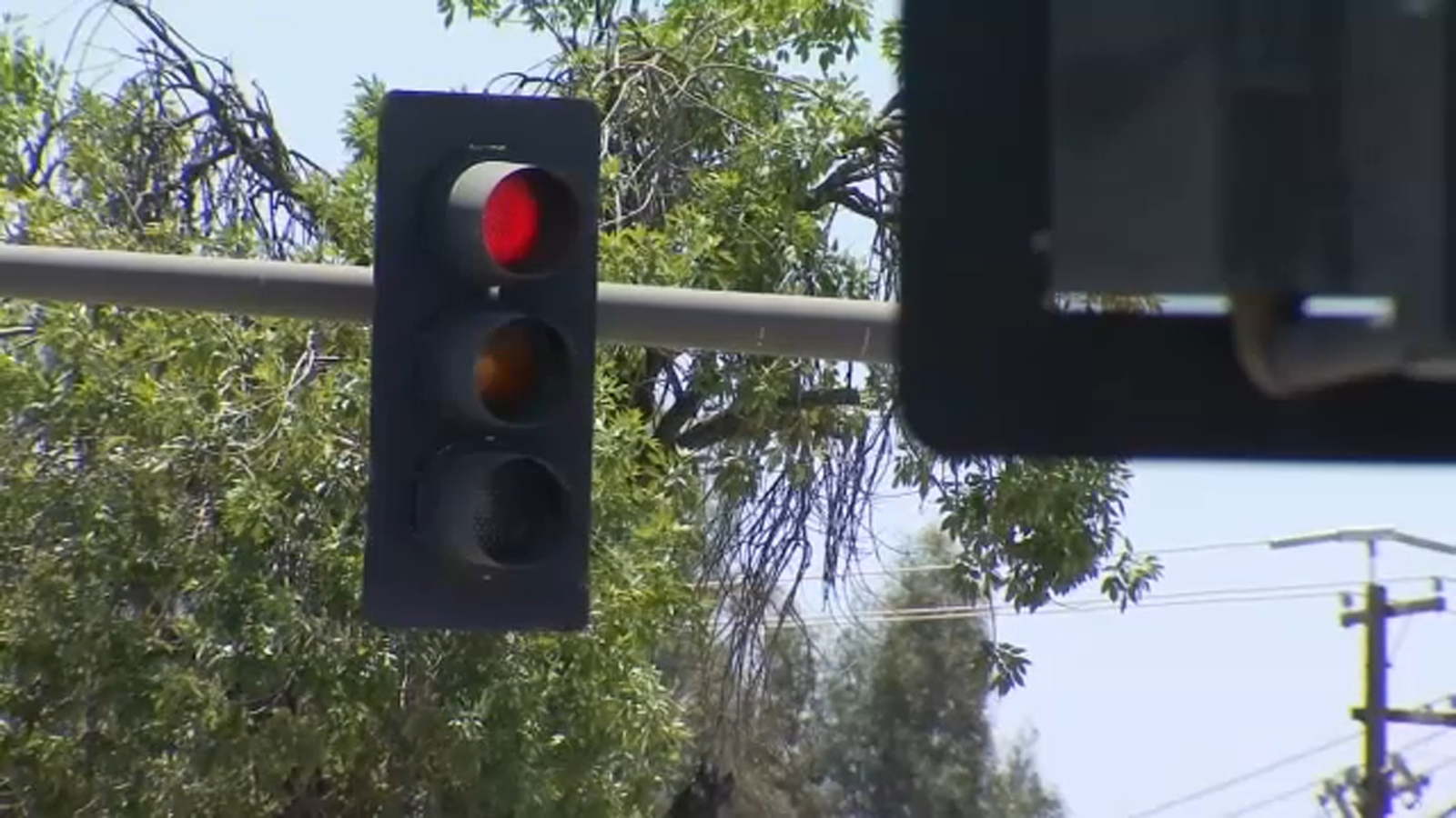 City of Fresno begins process for red-light camera pilot program