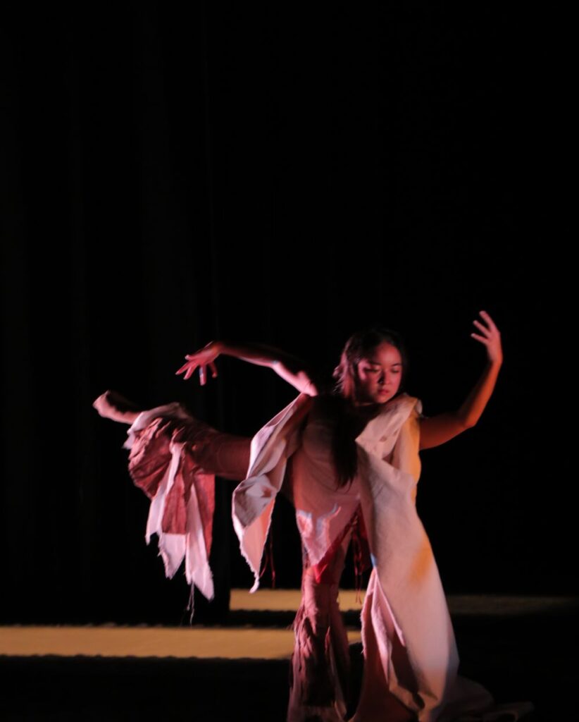 Dance at the Odyssey - Sakura Amano in "Vestibule" choreography by Kate Myers - Photo by Gunindu Abeysekera.