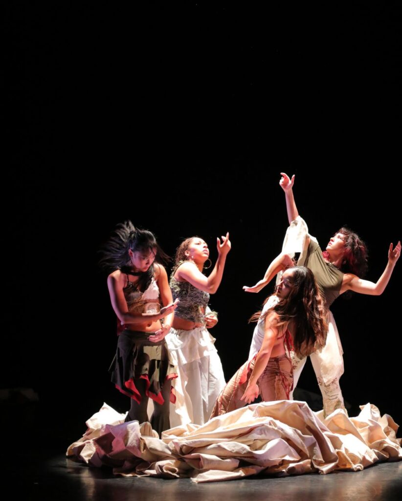 Dance at the Odyssey - Sakura Amano, Erin Co, Mikayla Knestrick, and Ellington Persley in "Vestibule" choreography by Kate Myers - Photo by Gunindu Abeysekera.