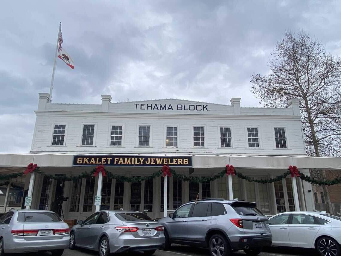 Women-owned jewelry showroom opens, replacing longtime Old Sacramento jeweler