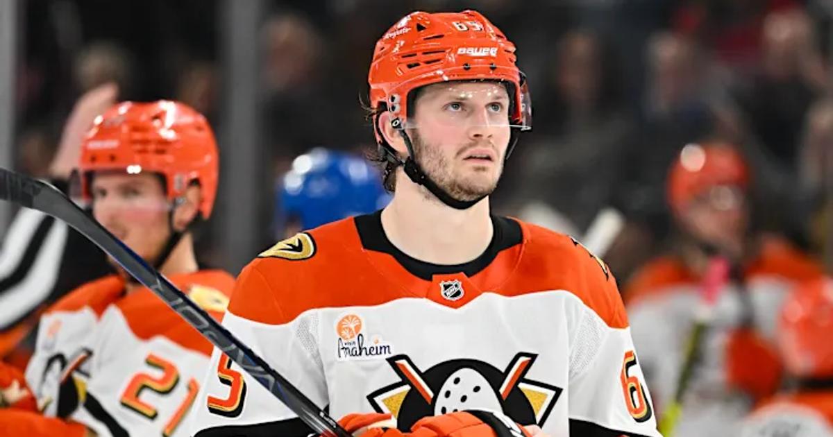 Kent Hughes pourrait piger à Anaheim pour compléter sa brigade défensive