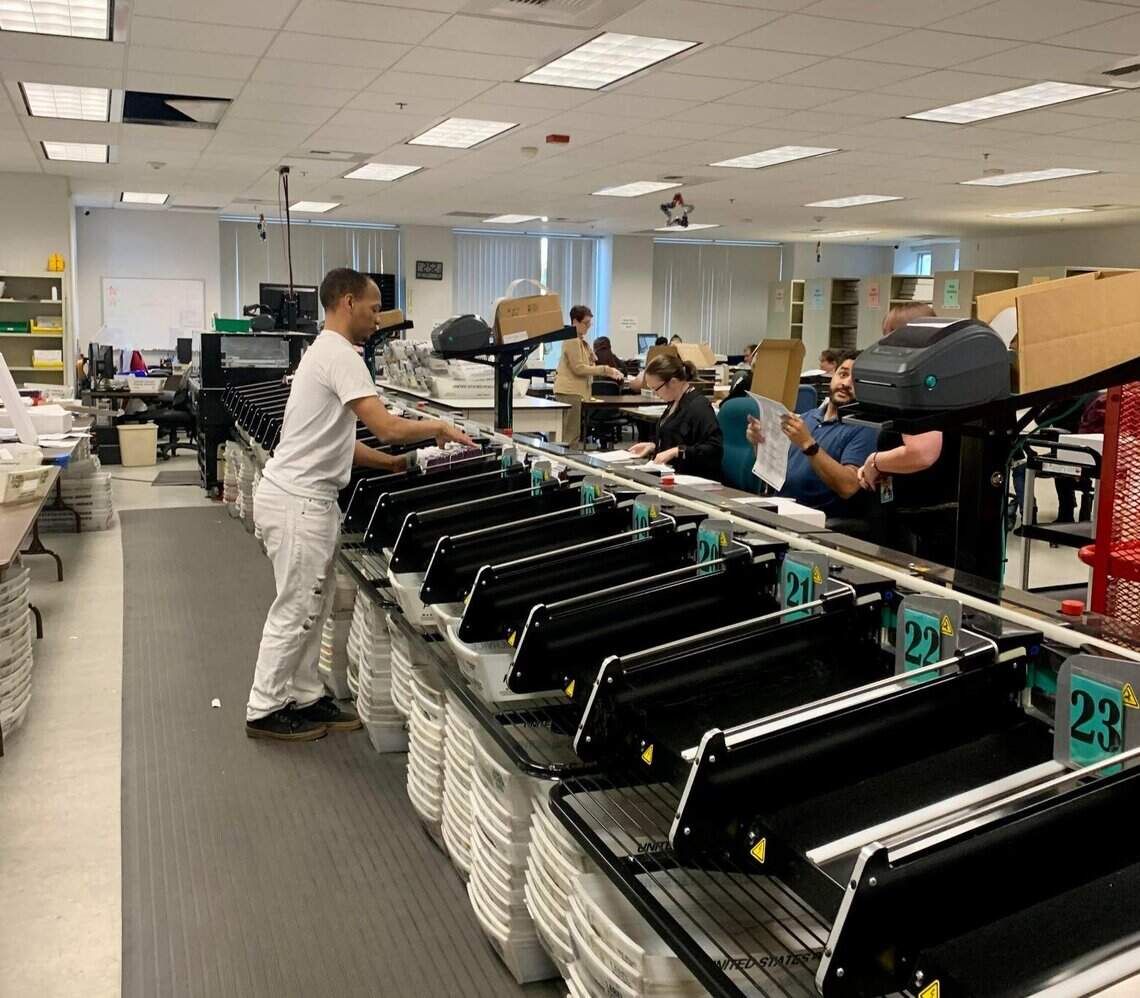 US Supreme Court allows late receipt of mail-in ballots, upholding California law