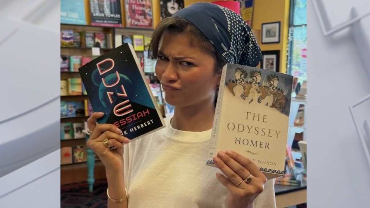 Zendaya pays surprise visit to Rakestraw Books in Danville