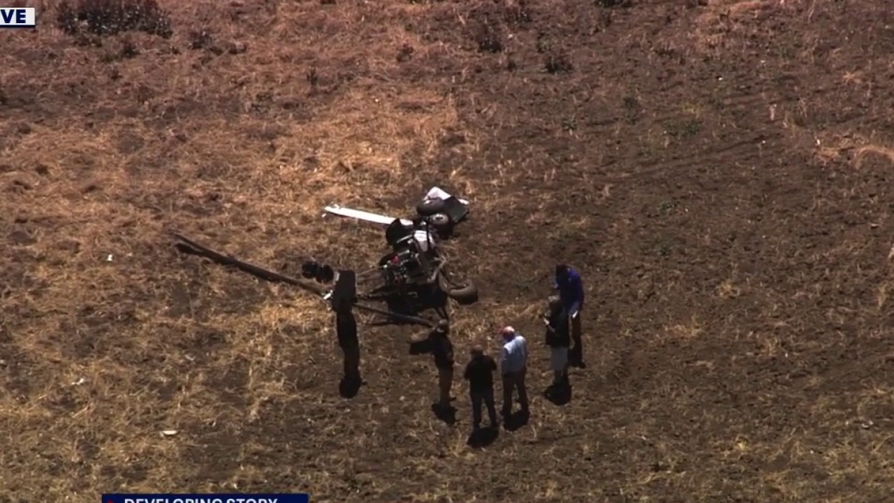 Gyrocopter crashes in field in San Jose