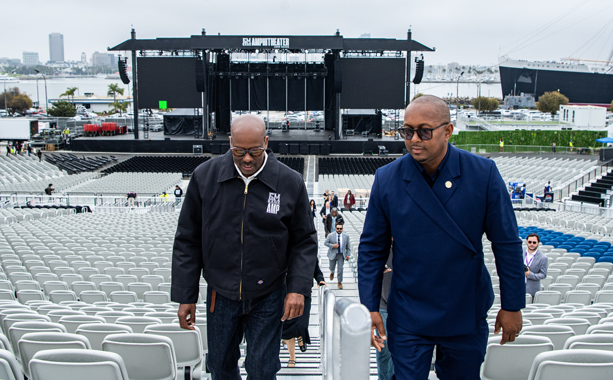 $55 parking, shuttles and water taxis: How will 11,000 people get to Long Beach’s new amphitheater? • Long Beach Post News
