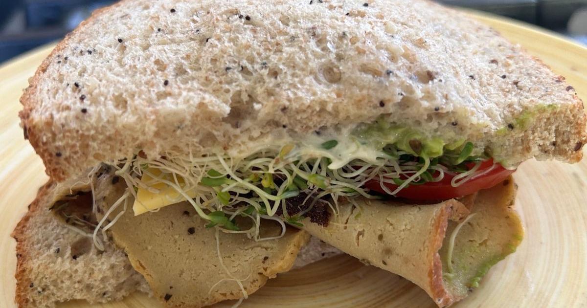 Maciel’s Plant-Based Butcher Shop: vegan meat Highland Park | Highland Park News