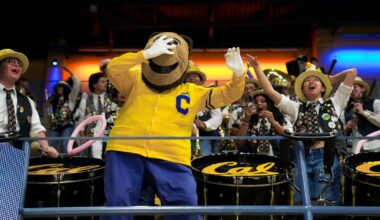 Oski takes heat after UC Berkeley mascot reveal, responds to haters in verse | Campus