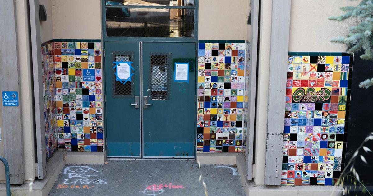 Berkeley developer files permits to build 3-story homes on former site of Oxford Elementary, despite landslide risk | Housing
