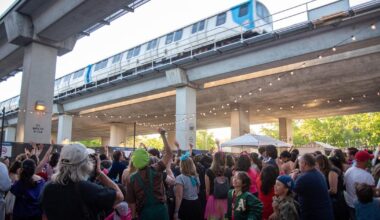 Sold-out BART Prom gets Bay Area moving | Transit