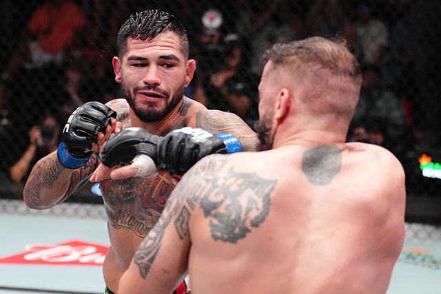 Middleweight contenders to headline UFC Sacramento