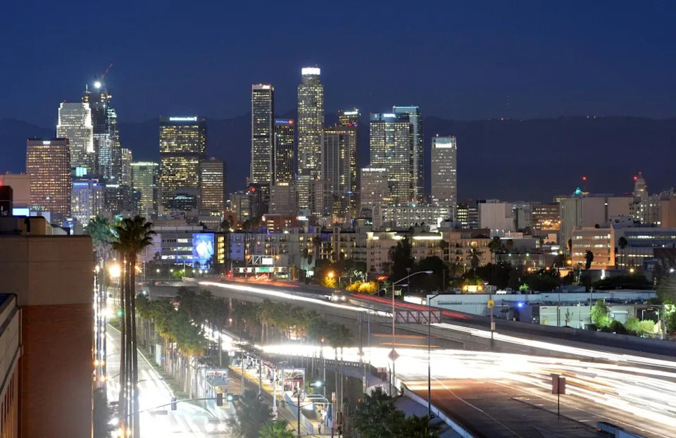 The U.S. Geological Survey operates an early warning system called ShakeAlert for California, Oregon and Washington that alerts in multiple ways, including through a California-run app called MyShake, which was launched in 2019. Kirby Lee-USA TODAY Sports