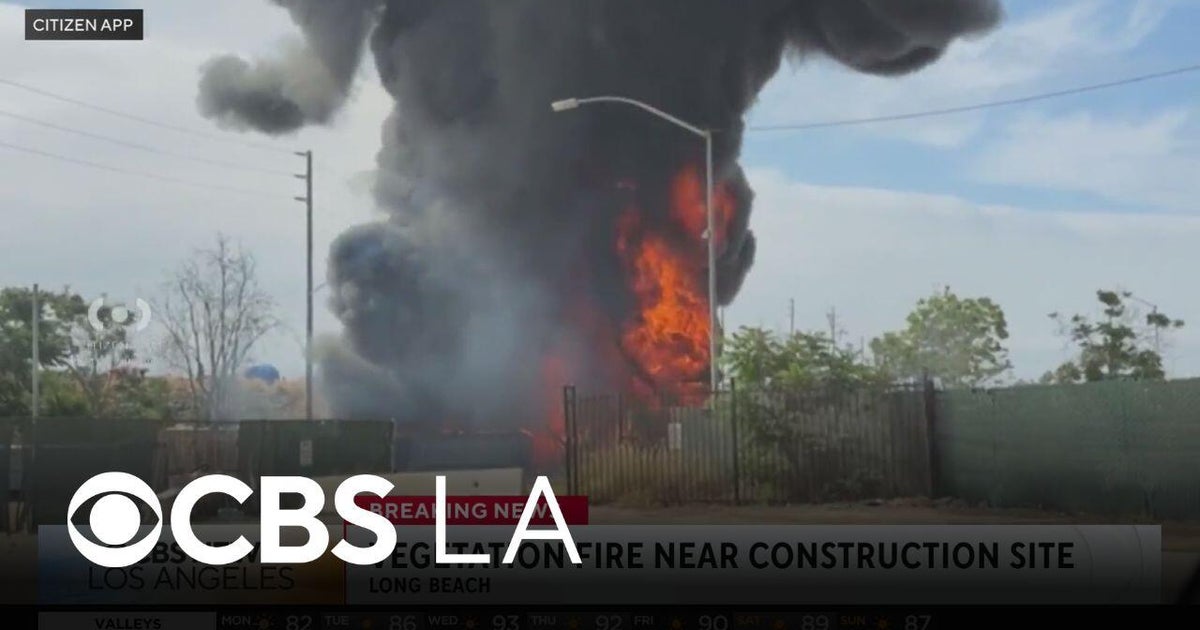 Fire erupts in Long Beach near a construction site