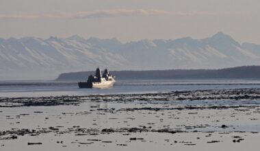 The USS Anchorage, an amphibious transport dock, makes its way up Alaska's Cook Inlet on Wednesday, May 1, 2013.