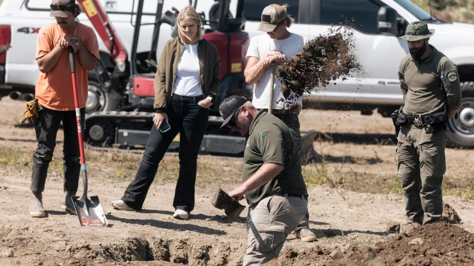 Investigators search for animal remains while executing a second search warrant at Miranda's Rescue as part of their investigation on Tuesday. - Stephen Lam/San Francisco Chronicle/Getty Images