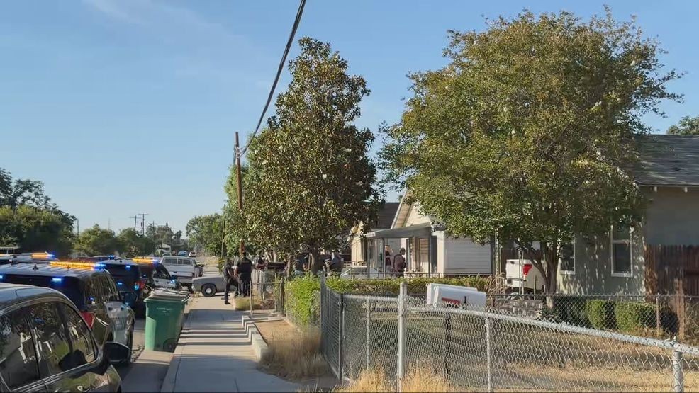 There is a heavy police presence outside an Oildale home. PHOTO: KBAK/KBFX