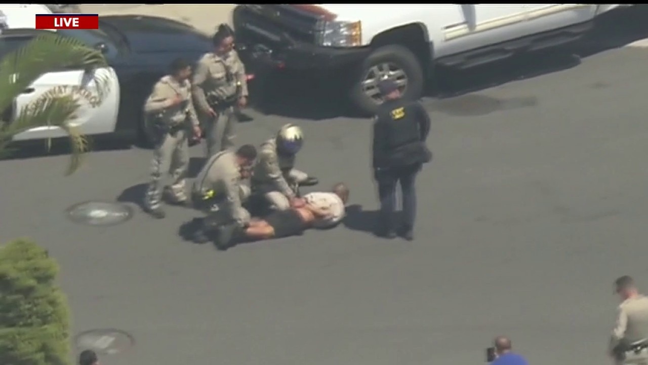 Two-county police chase ends in Lynwood