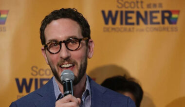 Gay Jewish lawmaker running to replace Nancy Pelosi chased from San Francisco Trans March