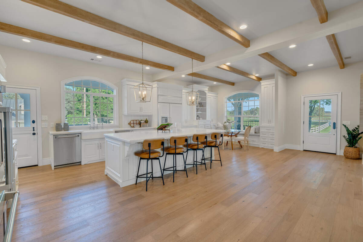 A cook’s kitchen redesigned in 2024 with four ovens, a seven-burner home-range with Italian brass knobs, double dishwashers and a coveted pebble ice machine.