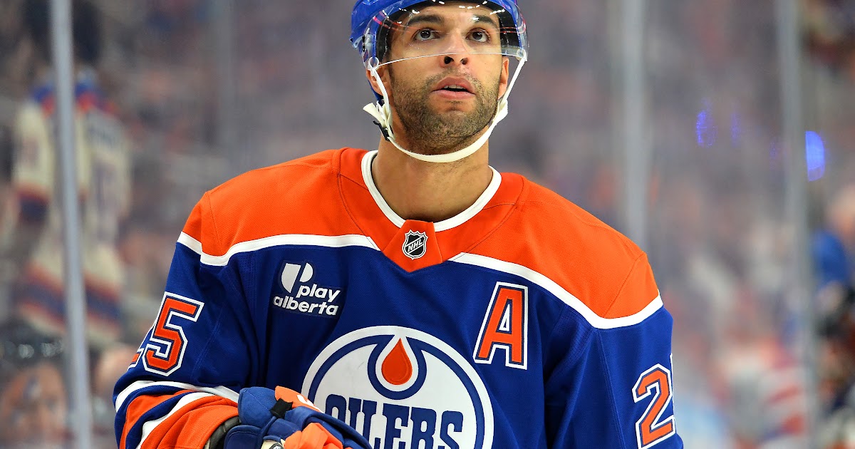 Oilers Considering 2 Final Trade Offers for Darnell Nurse