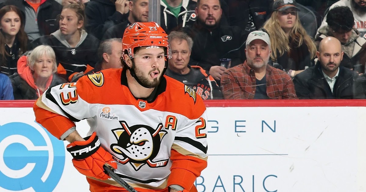 Report: Ducks & Rangers In 'Advanced Discussions' On Mason McTavish