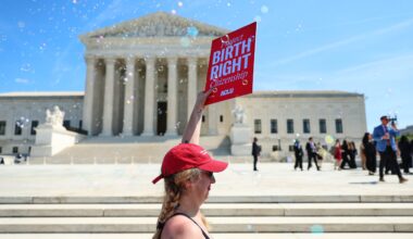 Supreme Court upholds birthright citizenship, rejecting limits