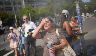 Europe’s record heat has overwhelmed Paris mortuaries – NBC Los Angeles