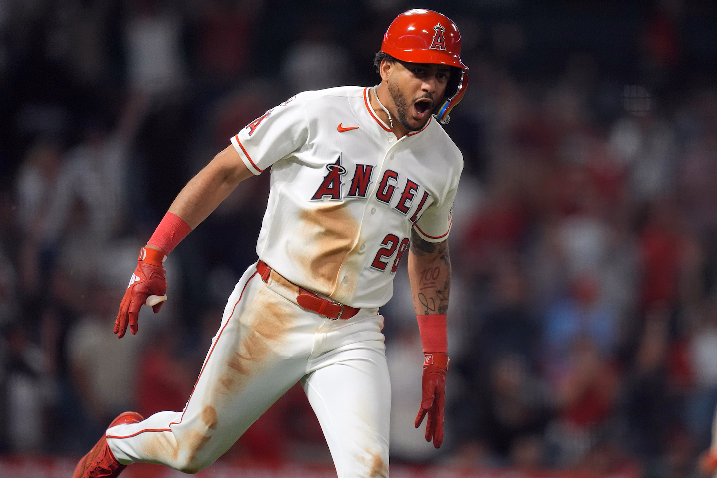 Jose Siri's walk-off single lifts Angels to 3-2 win over Astros in 10 innings