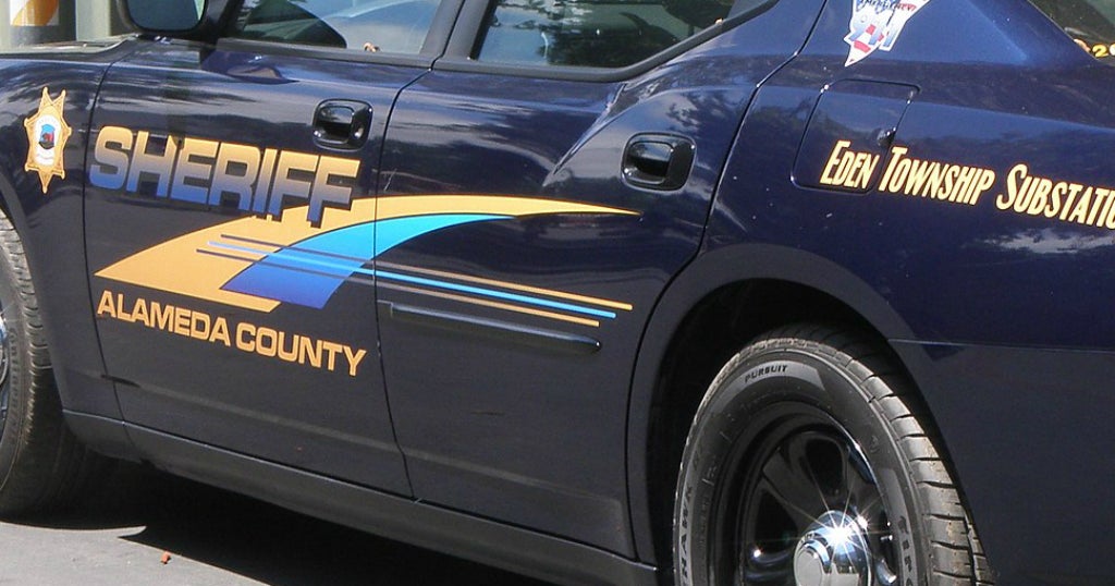 Oakland man arrested after alleged theft of Alameda County vehicles