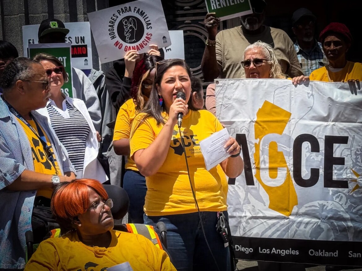 ‘Living nightmare’: Oakland activists, tenants demand action on housing code violations
