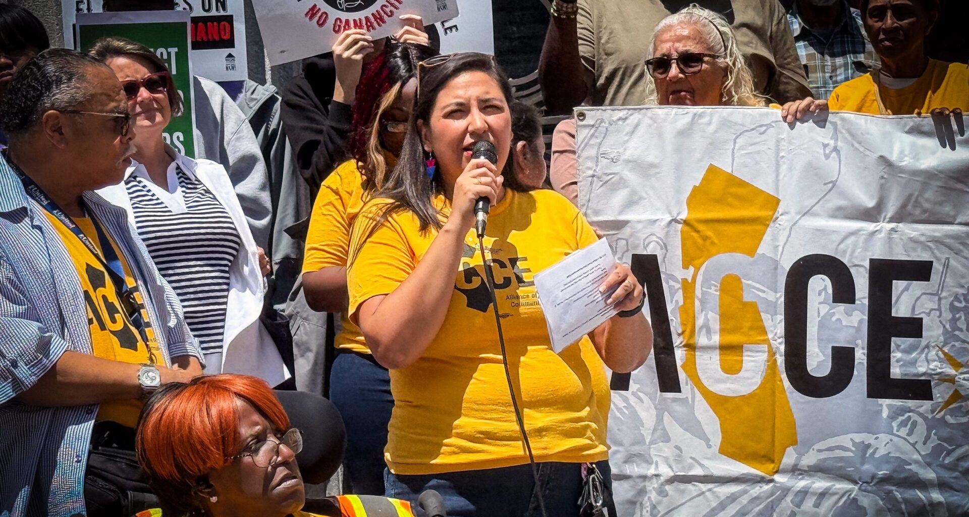 'Living nightmare': Oakland activists, tenants demand action on housing code violations