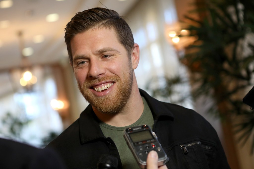 Toronto Maple Leafs to speak with Joe Pavelski about head coaching job