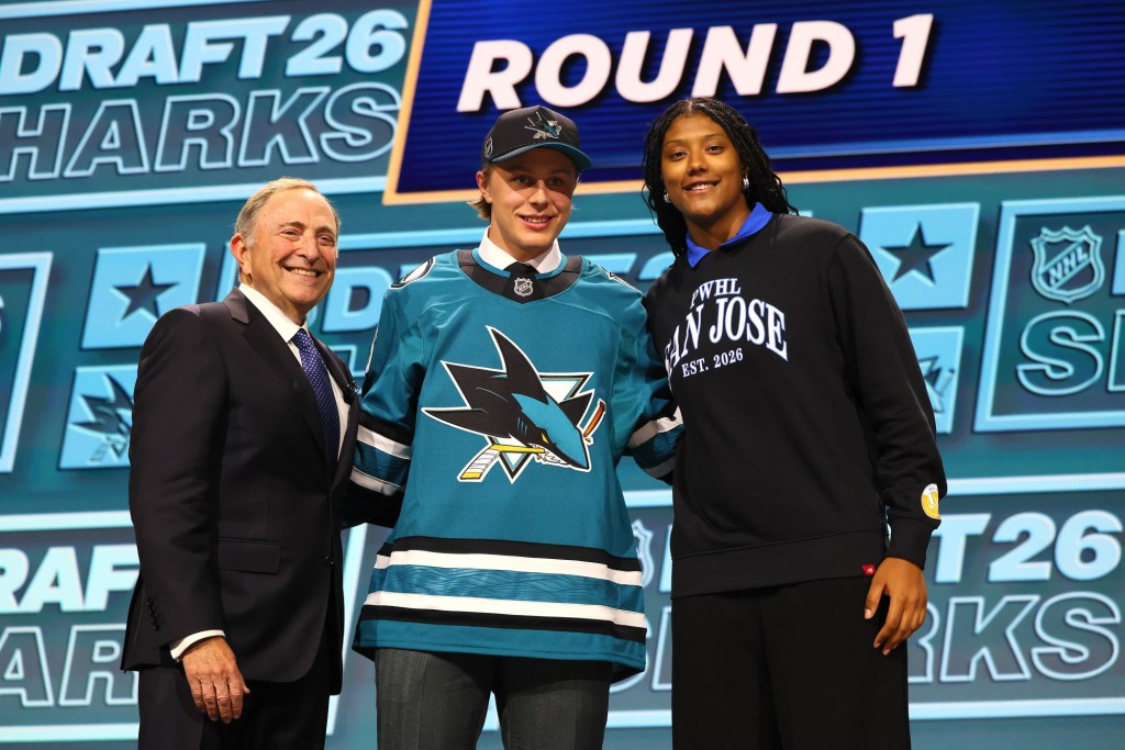 San Jose Sharks take Ivar Stenberg at NHL draft; Leafs take Gavin McKenna