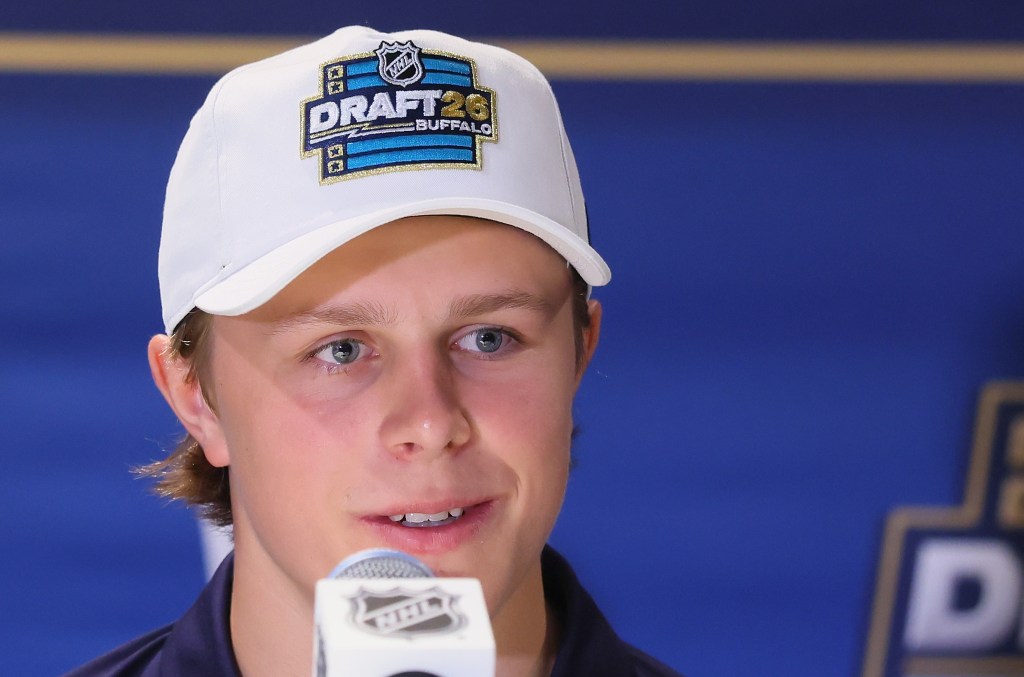 San Jose Sharks take Ivar Stenberg at NHL draft; Leafs take Gavin McKenna