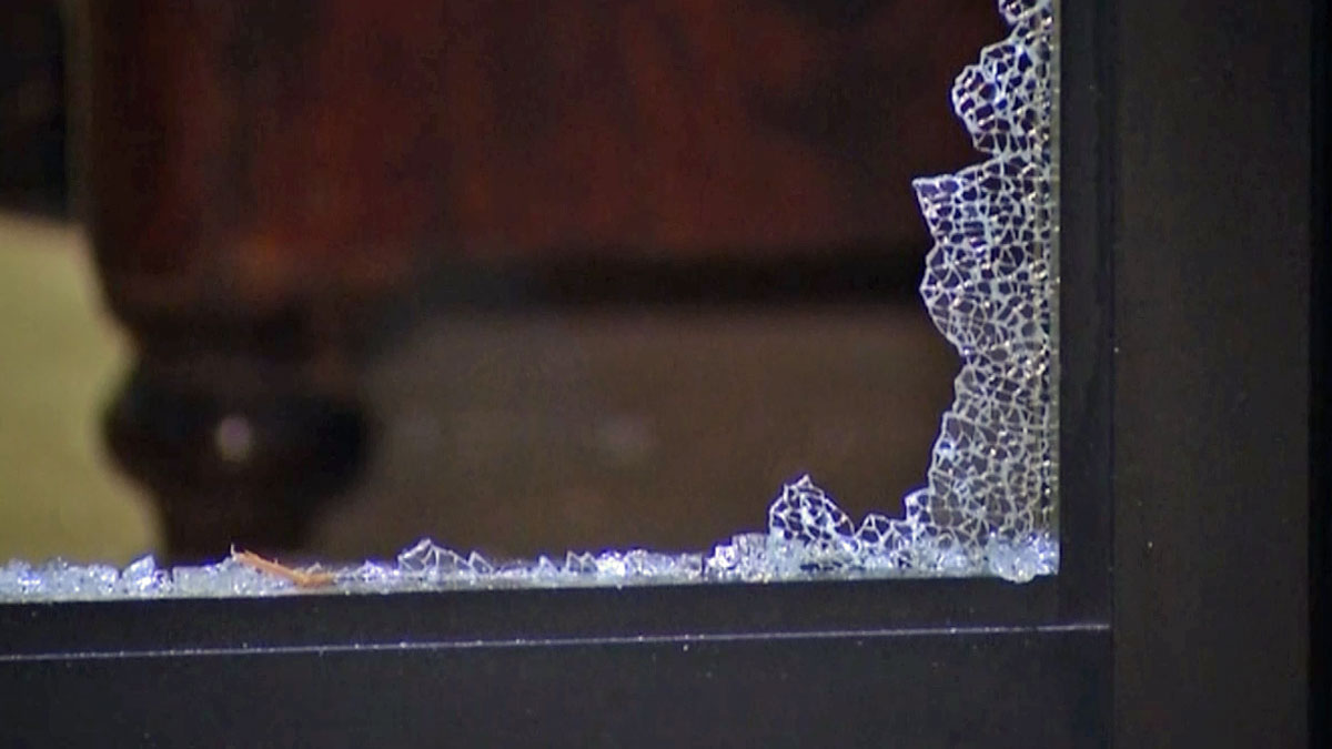 Search for 4 burglary suspects in San Marino – NBC Los Angeles