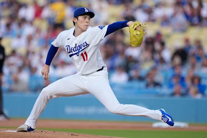 Freddie Freeman crushes a walkoff homer, lifting the Dodgers over the Angels 1-0