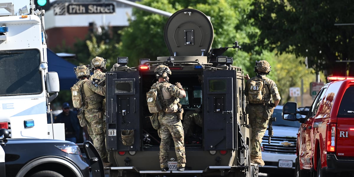 FBI personnel have fatally shot a man holding hostages in Bakersfield, California, police say