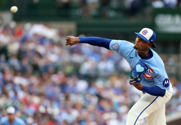 Chicago Cubs starting pitcher Edward Cabrera delivers to the San Francisco Giants in the first inning of a game at Wrigley Field in Chicago on June 5, 2026. (Chris Sweda/Chicago Tribune)