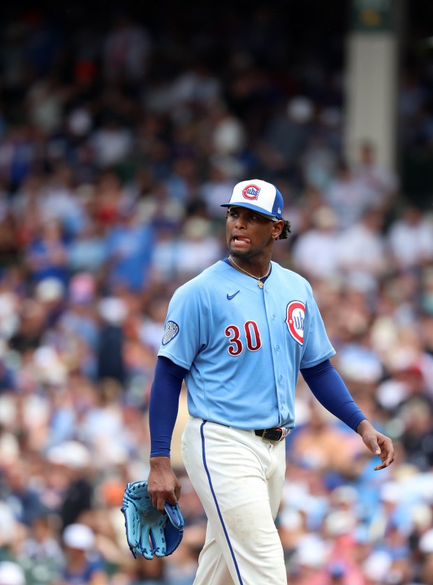 Chicago Cubs starting pitcher Edward Cabrera walks to the dugout after being pulled from the game in the fourth inning against the San Francisco Giants at Wrigley Field in Chicago on June 5, 2026. (Chris Sweda/Chicago Tribune)