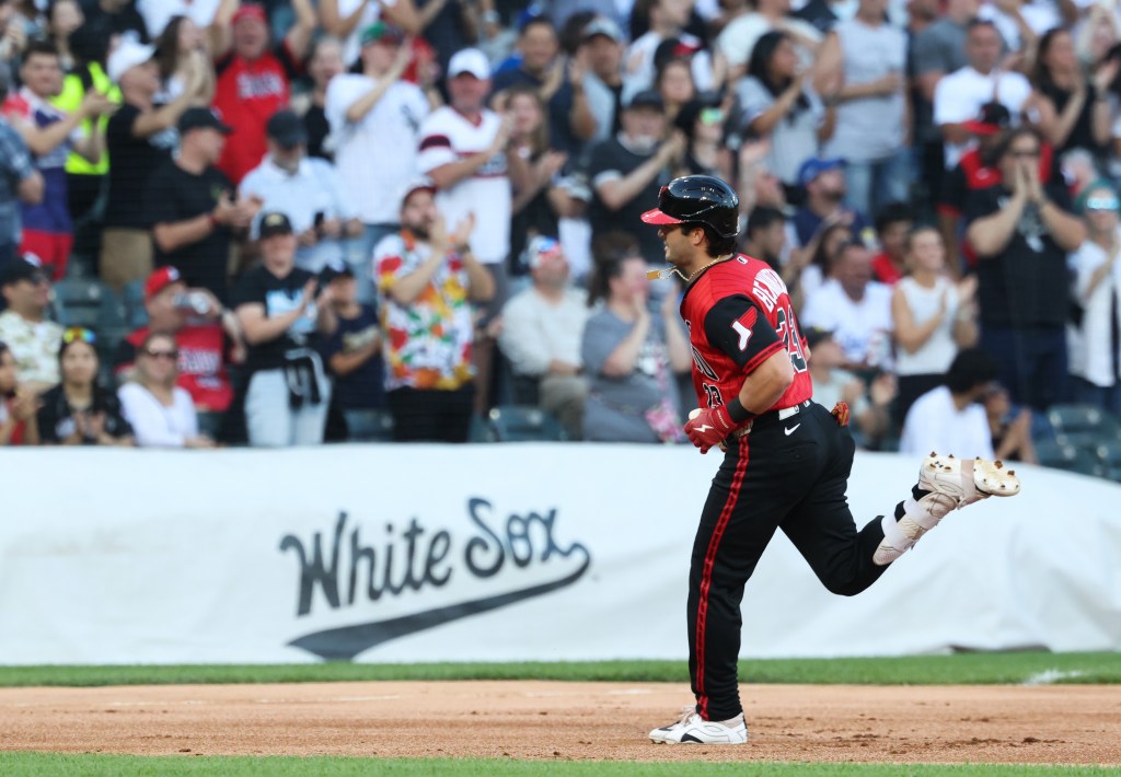 Photos: Chicago White Sox 8, Los Angeles Dodgers 2 at Rate Field