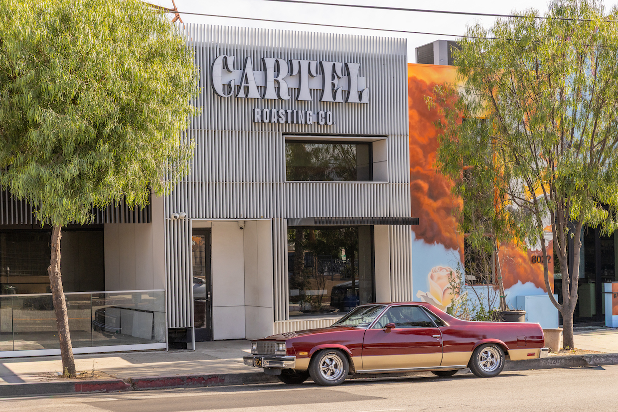 CartelRoastingLA_Exterior(JakobLayman)