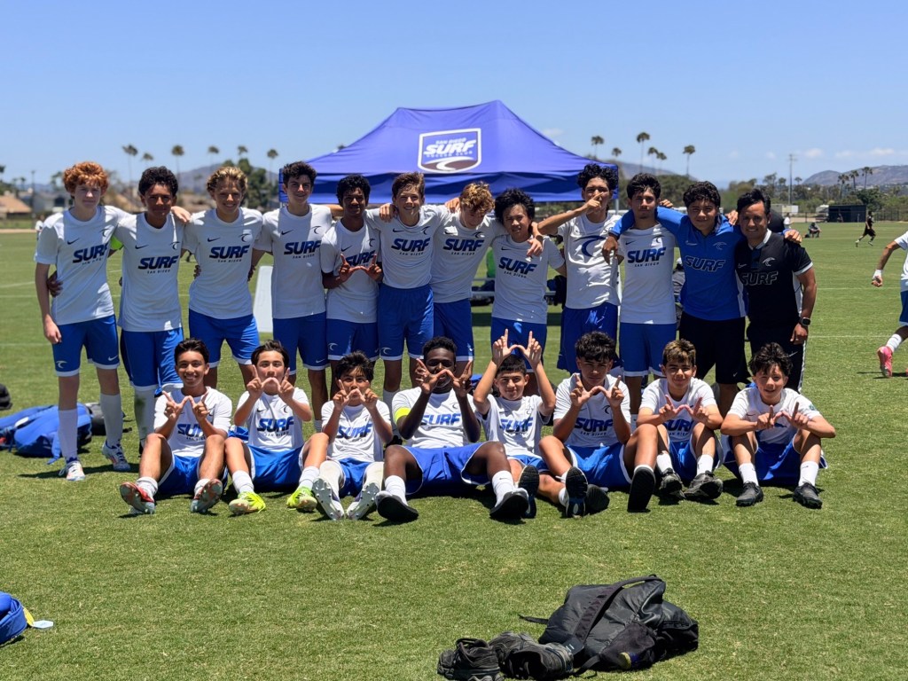 San Diego Surf 2011 soccer team crowned ECNL Regional League Southwest Champions – San Diego Union-Tribune