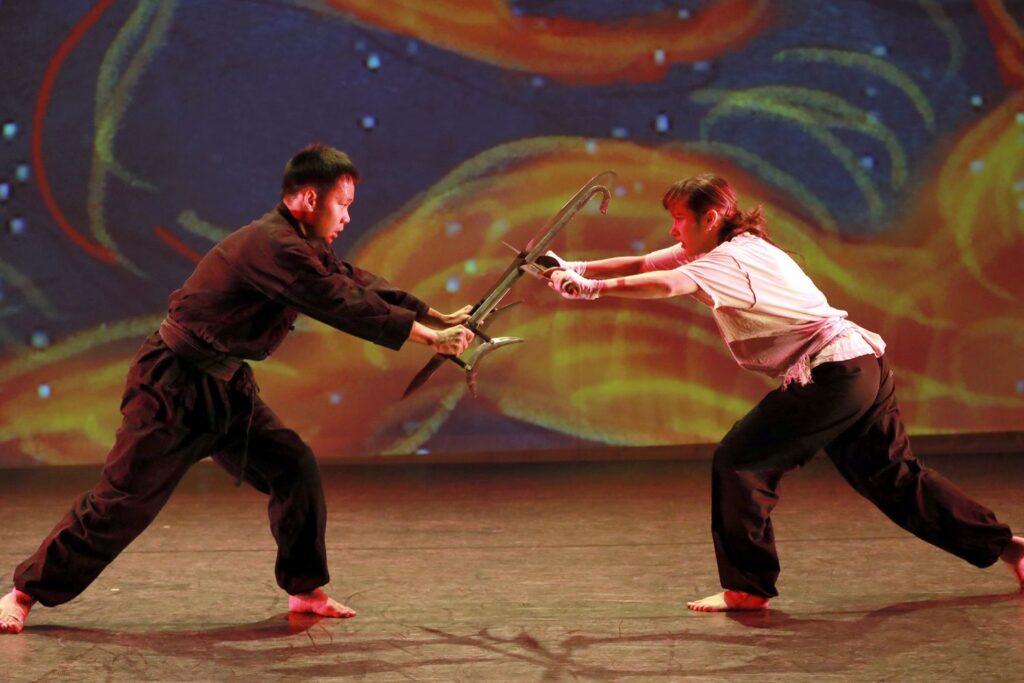 LINEAGE MVMT - Photo courtesy of Dance at the Odyssey.