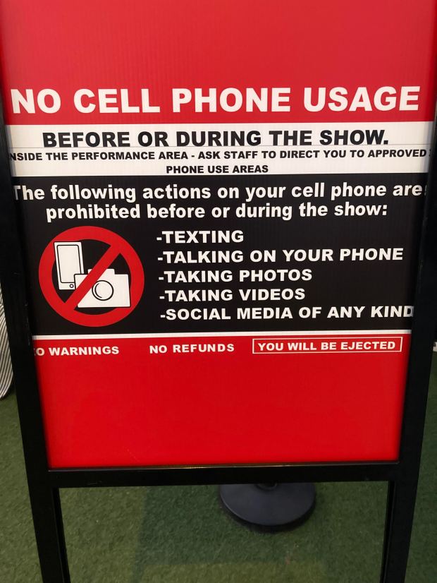 Cell phone use was explicitly prohibited, if not entirely enforced, at Sunday's Bob Dylan concert at The Shell. (George Varga / The San Diego Union-Tribune)
