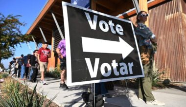Democrats must change approach to win Latino votes