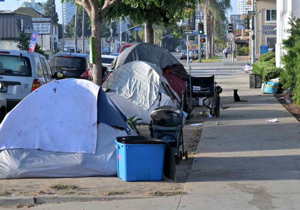 California has a top-ranked economy. It’s also one of the nation’s most unequal – Orange County Register